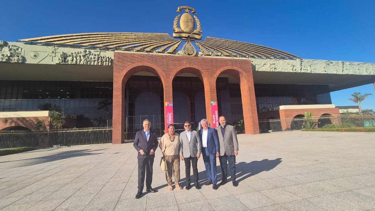  Augusto Viana, Nilcineia Norberto, Jo&atilde;o Teodoro, Valdecir Monteiro e Tib&eacute;rio Benevides.