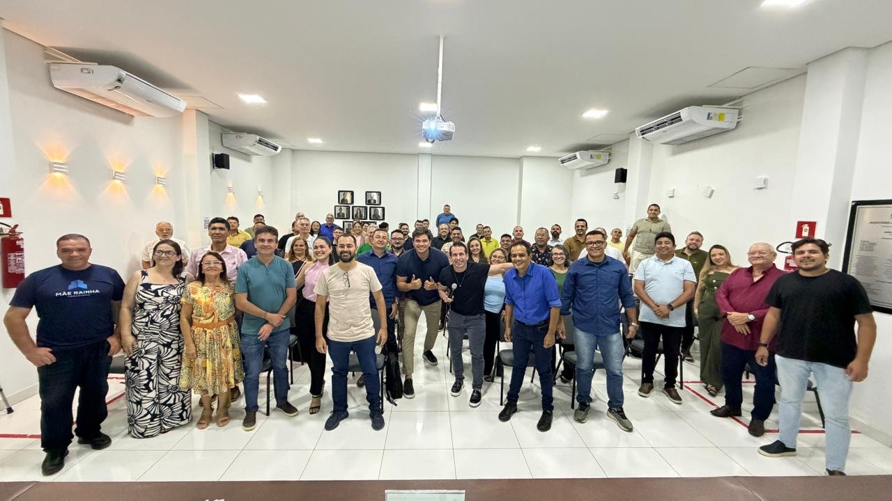 Parceria entre CRECI Ceará e Mãe Rainha Urbanismo reúne cerca de 100 corretores em palestra sobre vendas consultivas